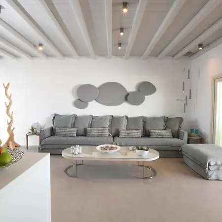 Super Paradise Pebbles Appartement Mykonos Town